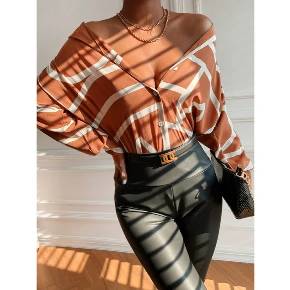 Geometric Print Blouse Buttoned Shirt Rust Color - Picture 6 of 7